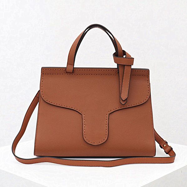 selling larger capacity 30cm full-skin handbags fashion new lady totes luxury cross body bags one-shoulder bags shopping
selling larger capacity 30cm full-skin handbags fashion new lady totes luxury cross body bags one-shoulder bags shopping