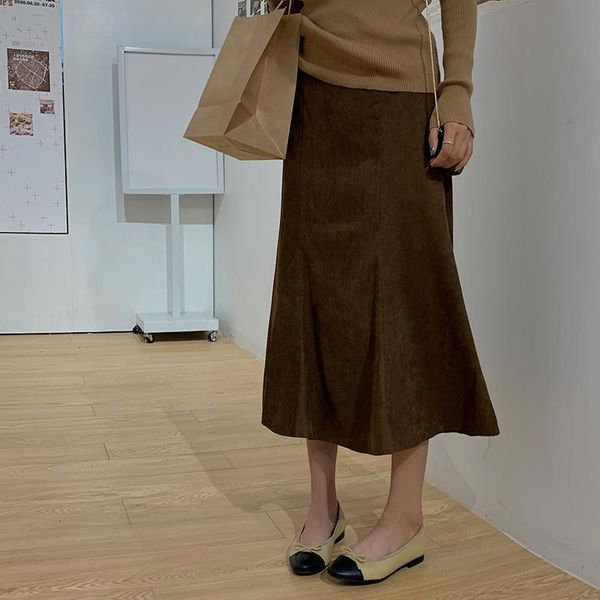 make new winter temperament of restoring ancient ways in corduroy since waist show thin tail long skirts, Black
make new winter temperament of restoring ancient ways in corduroy since waist show thin tail long skirts, Black