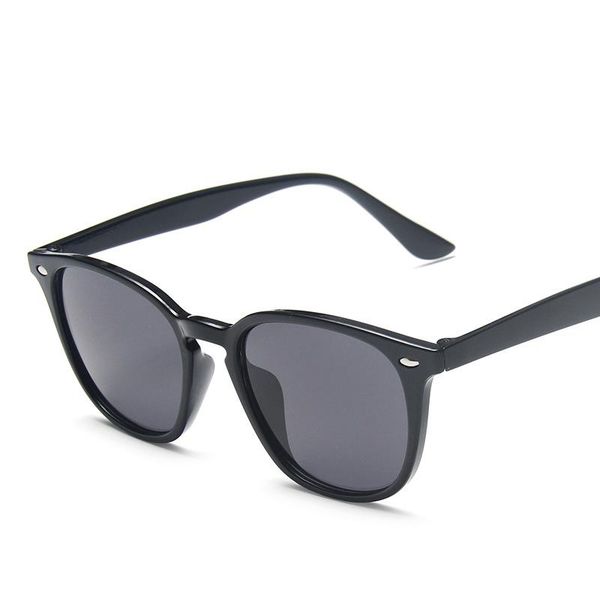 sunglasses vintage fashion trend rice nail women bright black wild pc personality classic travel beach glasses men, White;black
sunglasses vintage fashion trend rice nail women bright black wild pc personality classic travel beach glasses men, White;black