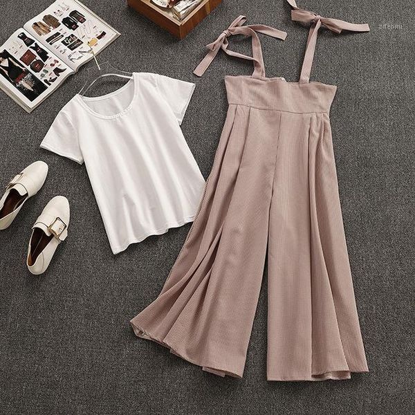 solid white t-shirts+plaid lace-up ruched wide-legged suspender pants 2-pieces sets goddess fan fashion women's clothes1
solid white t-shirts+plaid lace-up ruched wide-legged suspender pants 2-pieces sets goddess fan fashion women's clothes1