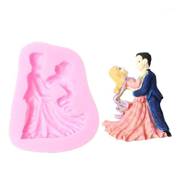fondant silicon mold wedding ceremony couple bride groom dance 3d mold silicone candle molds craft tool chocolate molds bakeware1
fondant silicon mold wedding ceremony couple bride groom dance 3d mold silicone candle molds craft tool chocolate molds bakeware1