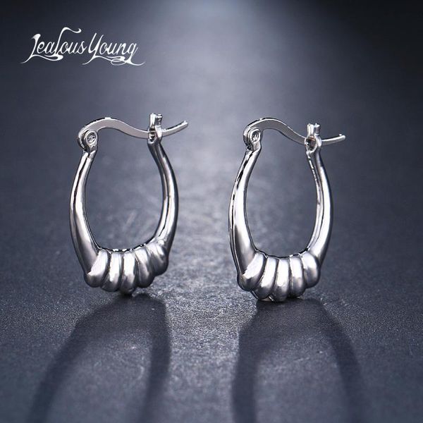 2021 new arrival ethnic round hoop earrings for women silver color earrings stainless steel brinco jewelry bijoux ae604, Golden;silver
2021 new arrival ethnic round hoop earrings for women silver color earrings stainless steel brinco jewelry bijoux ae604, Golden;silver