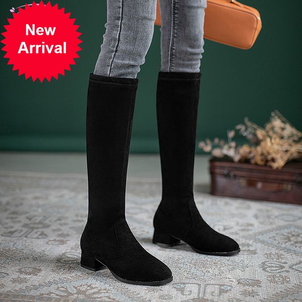 2021 the new casual style round toe knee-length fashion elastic-on black heel medium thick riding boots women's shoes ls7m
2021 the new casual style round toe knee-length fashion elastic-on black heel medium thick riding boots women's shoes ls7m