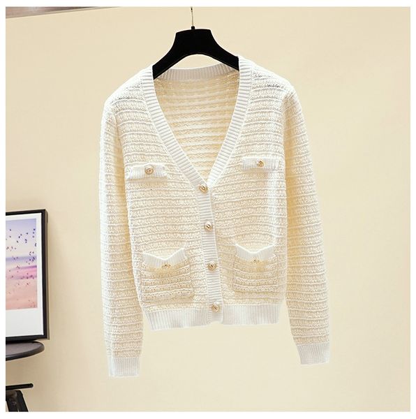 2021 new women elegant sweater striped retro vintage knit jackets black white plaid long cardigans loose winter jacket ml85, White;black
2021 new women elegant sweater striped retro vintage knit jackets black white plaid long cardigans loose winter jacket ml85, White;black