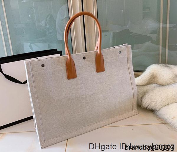 new 2020 tote classic fashion printing embroidery canvas handbag shopping bag
new 2020 tote classic fashion printing embroidery canvas handbag shopping bag