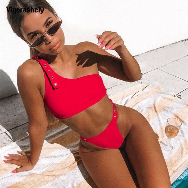red bikini 2020 high waist cut swimsuit women push up swimwear summer beachwear solid one shoulder bikini bathing suit1
red bikini 2020 high waist cut swimsuit women push up swimwear summer beachwear solid one shoulder bikini bathing suit1