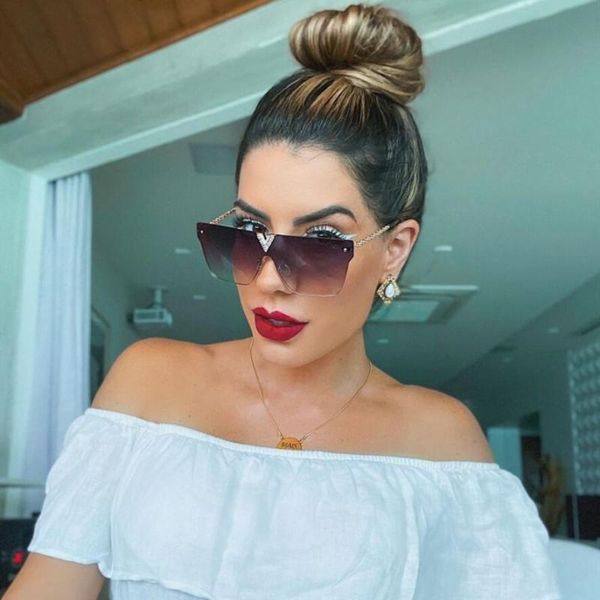new fashion classic vintage ladies luxury sunglasses frameless trendy personality v all-match diamond sun glasses, White;black
new fashion classic vintage ladies luxury sunglasses frameless trendy personality v all-match diamond sun glasses, White;black