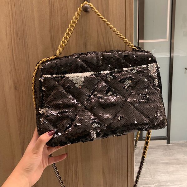2020 global autumn and winter new products luxury original single ladies handbags shoulder bags fashion messenger bags, Black
2020 global autumn and winter new products luxury original single ladies handbags shoulder bags fashion messenger bags, Black