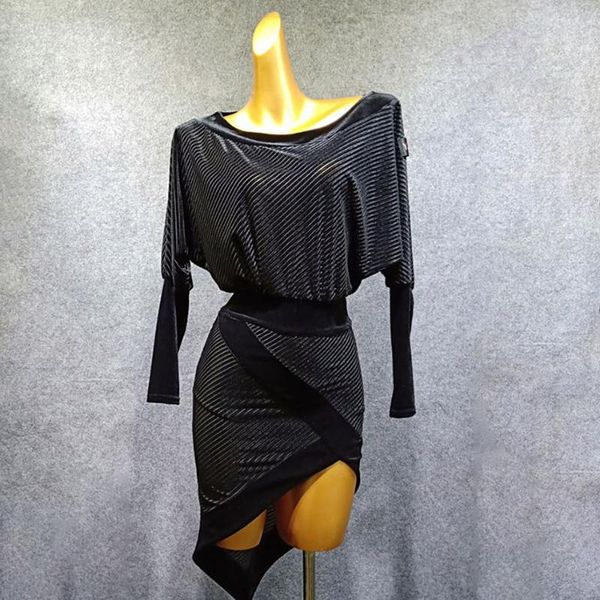 stage wear 2021 long sleeve v neck stripped design latin dance dress dancing performance women ballroom samba tango w279, Black;red
stage wear 2021 long sleeve v neck stripped design latin dance dress dancing performance women ballroom samba tango w279, Black;red