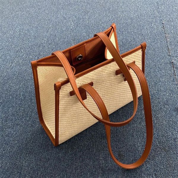 new autumn beach vacation woven female bag large capacity straw woven bag portable stitching shoulder bag
new autumn beach vacation woven female bag large capacity straw woven bag portable stitching shoulder bag