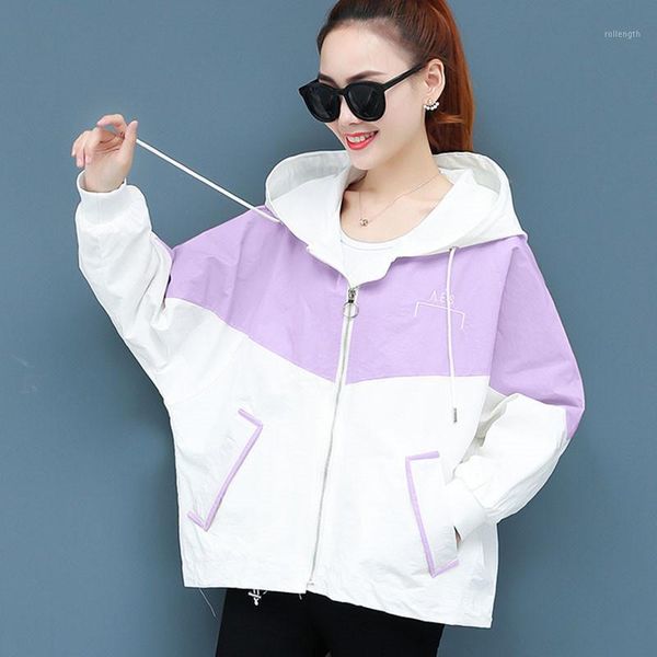 2020 new spring autumn trench coat women korean fashion loose ladies casual windbreaker hooded coat female overalls j1961, Tan;black
2020 new spring autumn trench coat women korean fashion loose ladies casual windbreaker hooded coat female overalls j1961, Tan;black