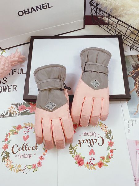 skiing female winter lovely waterproof cold proof warm plush cotton riding male motorcycle student gloves
skiing female winter lovely waterproof cold proof warm plush cotton riding male motorcycle student gloves