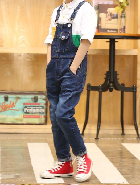 2020 boy overall kids denim jumpsuit children overalls jeans spring girls autumn boys jeans pants cowboy pockets outwears 2- lj201203, Blue
2020 boy overall kids denim jumpsuit children overalls jeans spring girls autumn boys jeans pants cowboy pockets outwears 2- lj201203, Blue