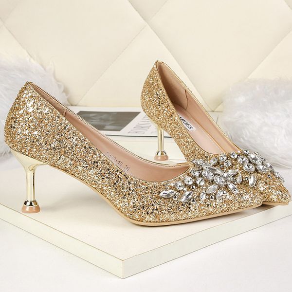2021 female 6.5cm high glitter heels low glass pumps elegant lady wedding scarpins strass shoes 1ryh, Black
2021 female 6.5cm high glitter heels low glass pumps elegant lady wedding scarpins strass shoes 1ryh, Black