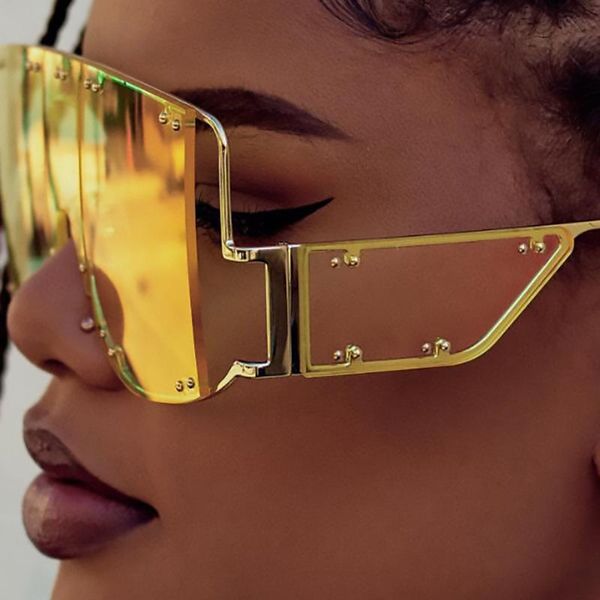 sunglasses rimless women 2021 trend oversized rivet split sunglass female gothic punk sun glasses shades for, White;black
sunglasses rimless women 2021 trend oversized rivet split sunglass female gothic punk sun glasses shades for, White;black