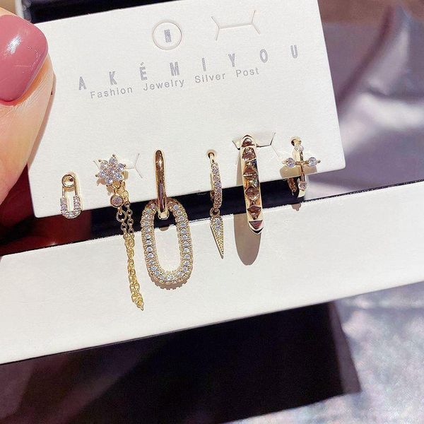 dangle & chandelier migga 6pcs mix geometric design cubic zirconia paved link spike cross earrings set for women gold color, Silver
dangle & chandelier migga 6pcs mix geometric design cubic zirconia paved link spike cross earrings set for women gold color, Silver