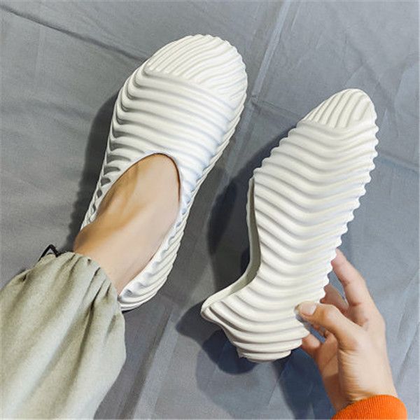 2021 wholesale snow boots men's winter white warm velvet thick shoes men's pedal waterproof non-slip indoor cotton slippers
2021 wholesale snow boots men's winter white warm velvet thick shoes men's pedal waterproof non-slip indoor cotton slippers