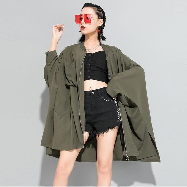 johnature 2020 spring fashion casual batwing cardigan plus size trench women new solid color zippers female coats1, Tan;black
johnature 2020 spring fashion casual batwing cardigan plus size trench women new solid color zippers female coats1, Tan;black