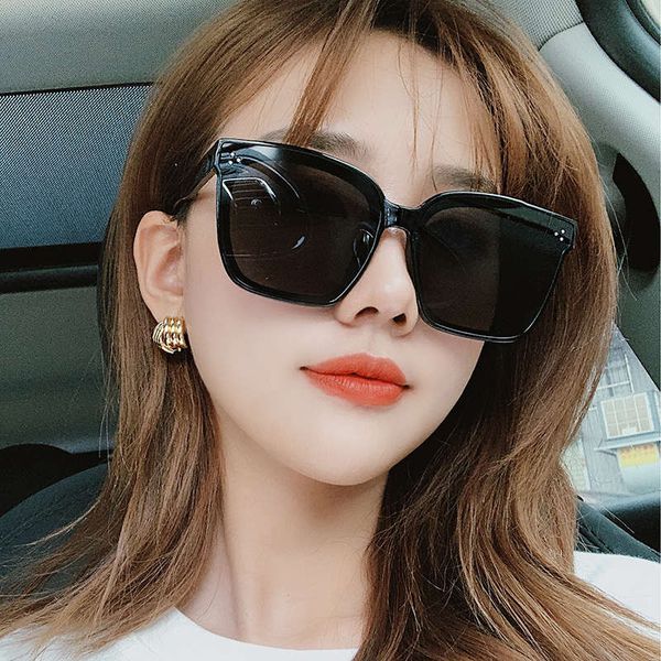 gm 2020 new fashion women's round big face thin anti ultraviolet ins street sfashionable sunglasses, Black
gm 2020 new fashion women's round big face thin anti ultraviolet ins street sfashionable sunglasses, Black