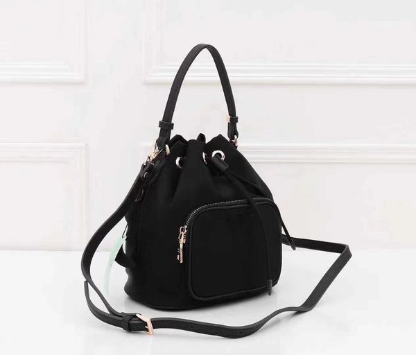wholesale drawstring pouch drawstring bag waterproof canvas bucket lady messenger bag phone purse fashion satchel chain shoulder bag handbag
wholesale drawstring pouch drawstring bag waterproof canvas bucket lady messenger bag phone purse fashion satchel chain shoulder bag handbag