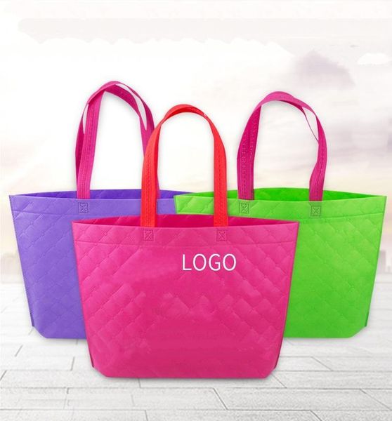 gift wrap 200pcs/lot bags handle reusable non woven fabric tnt shopper bag present wrapping supplies christmas party favor design1
gift wrap 200pcs/lot bags handle reusable non woven fabric tnt shopper bag present wrapping supplies christmas party favor design1