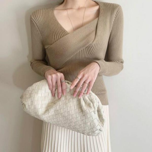 women autumn winter khaki v neck sweater basic pullover slim elastic knitted long sleeve pullovers out wear, White;black
women autumn winter khaki v neck sweater basic pullover slim elastic knitted long sleeve pullovers out wear, White;black