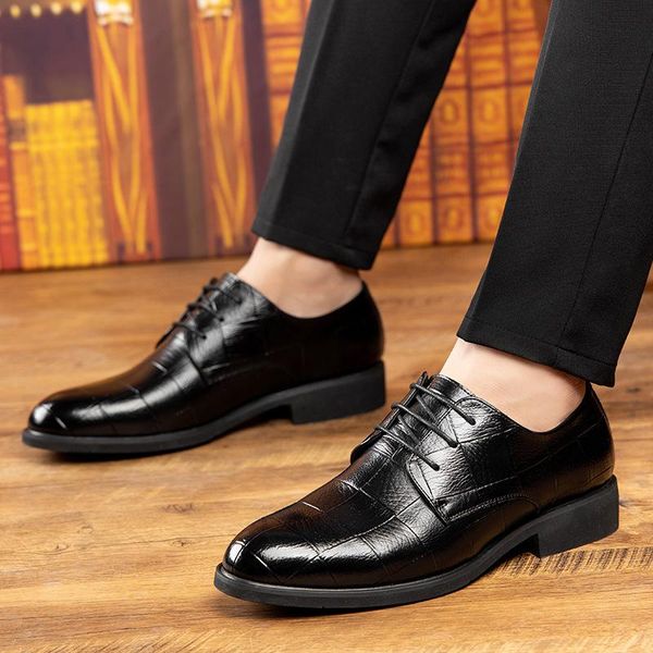 men's dress shoe pointed black leather men wedding oxford shoes lace-up office suit men's casual shoes
men's dress shoe pointed black leather men wedding oxford shoes lace-up office suit men's casual shoes
