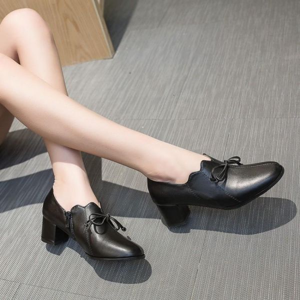 oversized ladies high heels women shoes woman pumps square-headed thick-heeled bow-tied retro deep-mouthed shoes, Black
oversized ladies high heels women shoes woman pumps square-headed thick-heeled bow-tied retro deep-mouthed shoes, Black