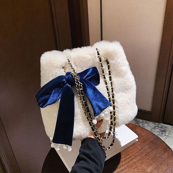 faux fur bucket crossbody handbags beautiful women 2021 winter bags for black female casual shoulder
faux fur bucket crossbody handbags beautiful women 2021 winter bags for black female casual shoulder