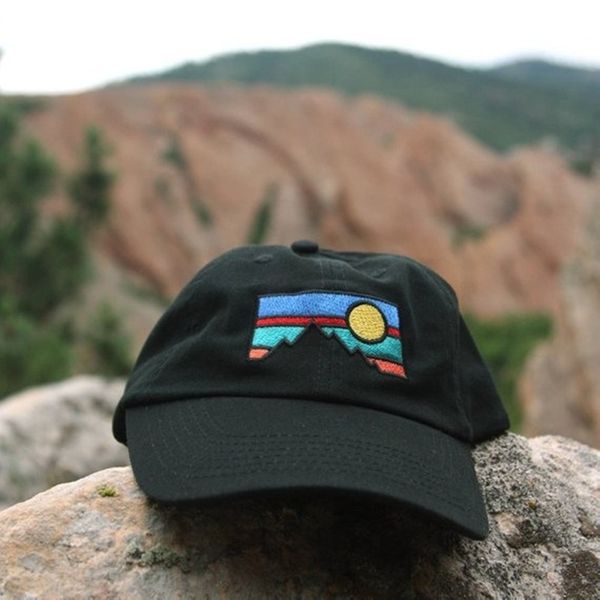 sunset style 2020 embroidery new baseball cap fashion cotton summer breathable dad hat casual hats sports wild caps, Blue;gray
sunset style 2020 embroidery new baseball cap fashion cotton summer breathable dad hat casual hats sports wild caps, Blue;gray