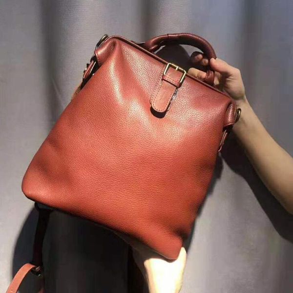 dual-use women ladies cowhide backpacks for teenage girls retro classic genuine leather female school shoulder bag pack mochila
dual-use women ladies cowhide backpacks for teenage girls retro classic genuine leather female school shoulder bag pack mochila