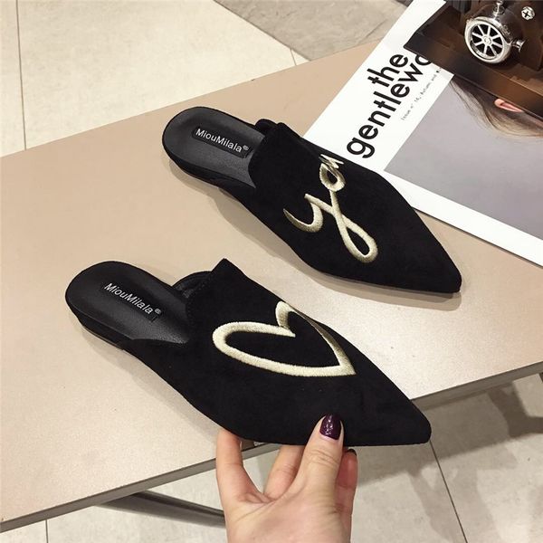 brand feminine luxury flat suede slides girl designer mules closed herd finger pointed embroider women's party shoes oa61, Black
brand feminine luxury flat suede slides girl designer mules closed herd finger pointed embroider women's party shoes oa61, Black