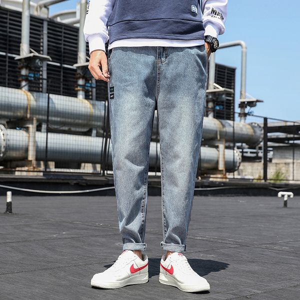 2019 summer autumn new casual men's jeans male streetwear fashion loose full length cuffs denim trousers, Blue
2019 summer autumn new casual men's jeans male streetwear fashion loose full length cuffs denim trousers, Blue