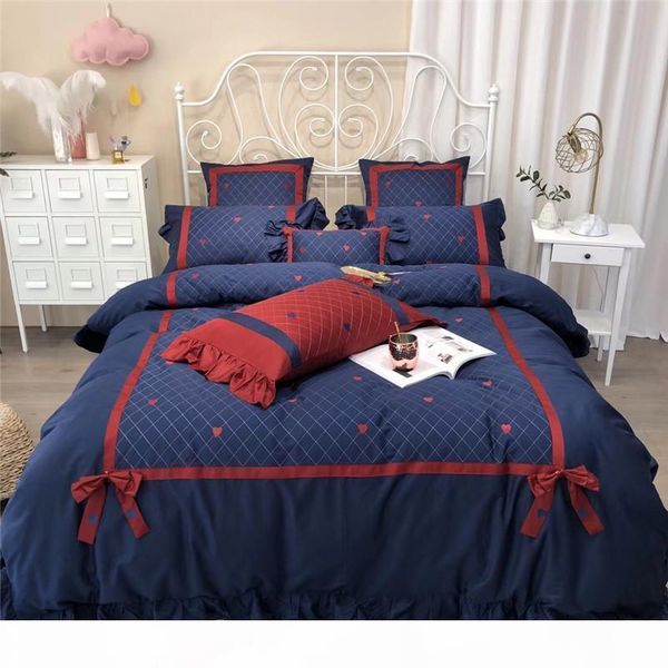 42 4 7pcs red blue bedlinen soft bedclothes stars moon embroidery bedcover duvet cover pillowcase egyptian cotton bedding set
42 4 7pcs red blue bedlinen soft bedclothes stars moon embroidery bedcover duvet cover pillowcase egyptian cotton bedding set