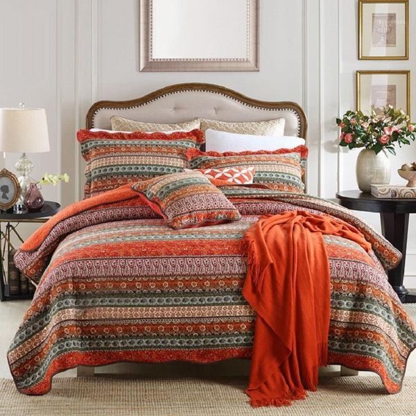 chausub quilt bohemia bedspread with 2*pillow shams cotton fabric 3pcs sets king queen size summer blanket on bed1
chausub quilt bohemia bedspread with 2*pillow shams cotton fabric 3pcs sets king queen size summer blanket on bed1