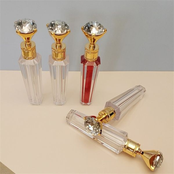 Fashion Lipgloss Tube Plastic Stamping Jewel Lid Lip Glaze Lipstick Eyeliner Eyelash Lip Glosses Container 2 6ym L2