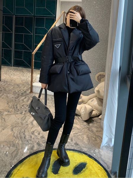 2020 new women down jacket street hip hop fashion retro down jacket windproof warm classic nylon suit version perfect details winter jacket, Black
2020 new women down jacket street hip hop fashion retro down jacket windproof warm classic nylon suit version perfect details winter jacket, Black