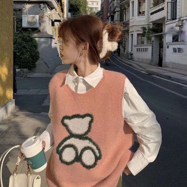 xiaoyu's homemade bear pattern knitted vt with round neck cartoon jacquard, Black;white