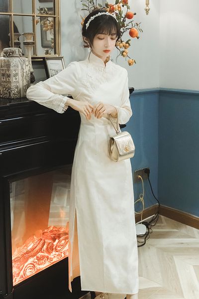 elegant beige-length tornozzle improved cheongsam full sleeve straight split 2021 spring cotton long dress lace 6al0, Black;gray
elegant beige-length tornozzle improved cheongsam full sleeve straight split 2021 spring cotton long dress lace 6al0, Black;gray