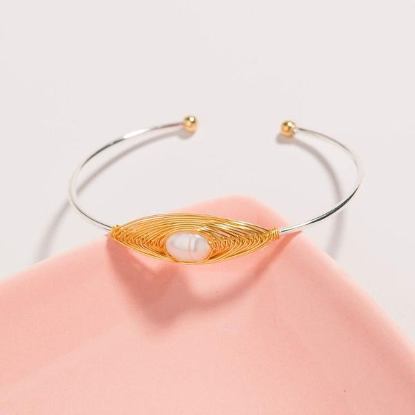 2020 new personality fashion jewelry hand-woven natural pearl silver bracelet manufacturer wholesale spot, Golden;silver
2020 new personality fashion jewelry hand-woven natural pearl silver bracelet manufacturer wholesale spot, Golden;silver
