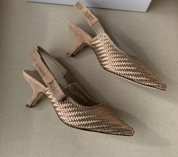 classic designer explosive models ladies stamped high heeled shoes, sheepskin braided sheepskin lining italian leather sole heel height, Black
classic designer explosive models ladies stamped high heeled shoes, sheepskin braided sheepskin lining italian leather sole heel height, Black