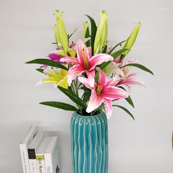 3 single lily artificial flowers plant fake flowers wedding plug flower decoration living room bedroom1
3 single lily artificial flowers plant fake flowers wedding plug flower decoration living room bedroom1