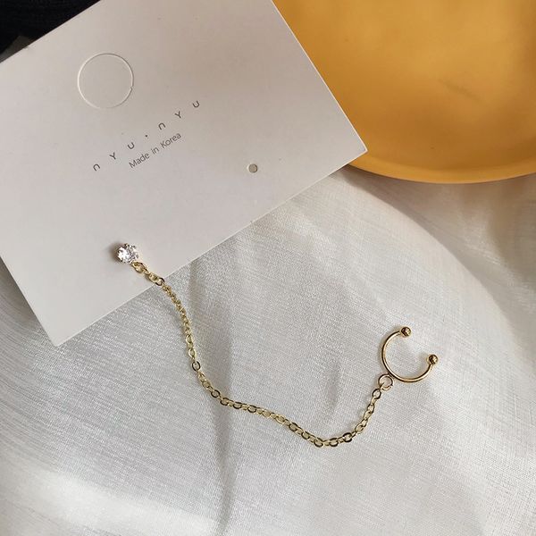 minimalistic gold crystal stud link цепочка earclip пирсинг серьги на участок для женщин 2020 аксессуары мода ювелирные изделия, Silver
minimalistic gold crystal stud link цепочка earclip пирсинг серьги на участок для женщин 2020 аксессуары мода ювелирные изделия, Silver