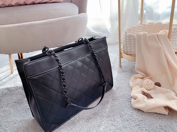 bag is natural capacity of 2020 the new tide fashion chain ling grid bag joker ins single shoulder bag tote bags
bag is natural capacity of 2020 the new tide fashion chain ling grid bag joker ins single shoulder bag tote bags