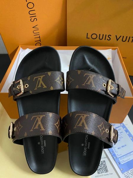 women sandals black transparent pvc thin heels slippers women high heels pointed toe slides party slip-on rome style woman shoe
women sandals black transparent pvc thin heels slippers women high heels pointed toe slides party slip-on rome style woman shoe