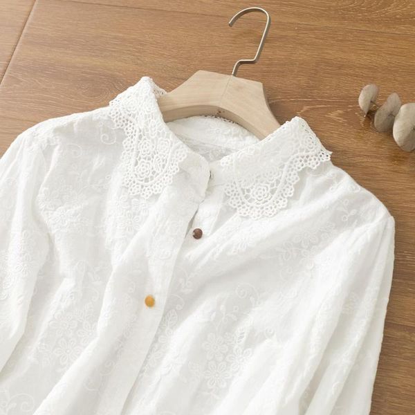 2020 autumn new products blouse japanese mori women retro lace embroidery color button all-match blouse female bottoming top, White
2020 autumn new products blouse japanese mori women retro lace embroidery color button all-match blouse female bottoming top, White