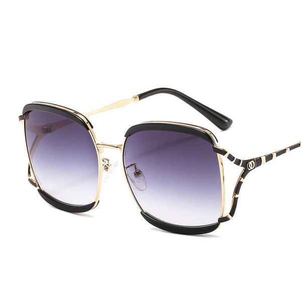 sunglasses ladies all-match fashion trend personalized hollow paint craft glasses women luxury adult, White;black
sunglasses ladies all-match fashion trend personalized hollow paint craft glasses women luxury adult, White;black