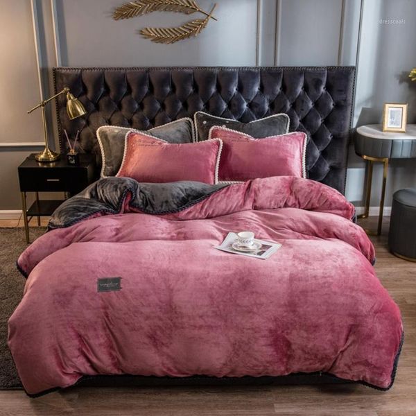 home textiles red winter flannel quilt cover 1pcs pillowcase thicken bedding sets 4pcs soft warm coral fleece sheet1
home textiles red winter flannel quilt cover 1pcs pillowcase thicken bedding sets 4pcs soft warm coral fleece sheet1