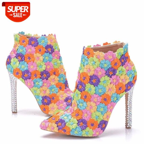 2018 wedding shoes women ankle boots winter supper high thin heels 11cm zipper flower pearl pointed toe ladies boot #696h, Black
2018 wedding shoes women ankle boots winter supper high thin heels 11cm zipper flower pearl pointed toe ladies boot #696h, Black