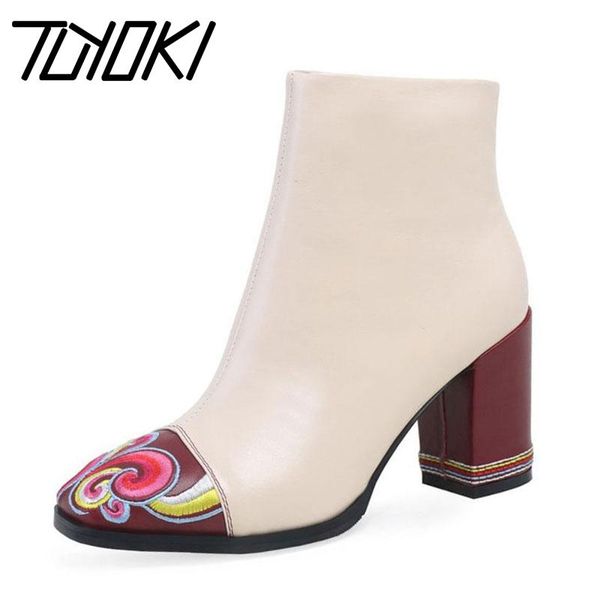 tuyoki real leather ankle boots women high heels office winter fur shoes women casual flowers ethnic short boots size 34-43, Black
tuyoki real leather ankle boots women high heels office winter fur shoes women casual flowers ethnic short boots size 34-43, Black